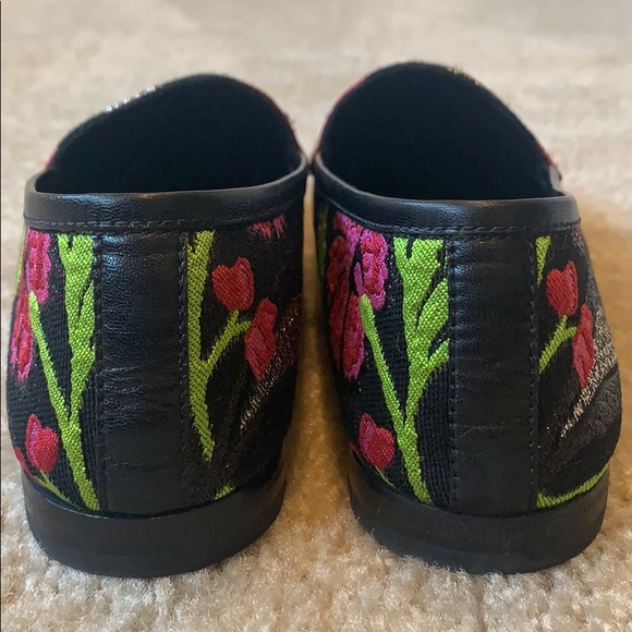 Gucci Jordaan leather-trim metallic floral loafers - Picture 10 of 11